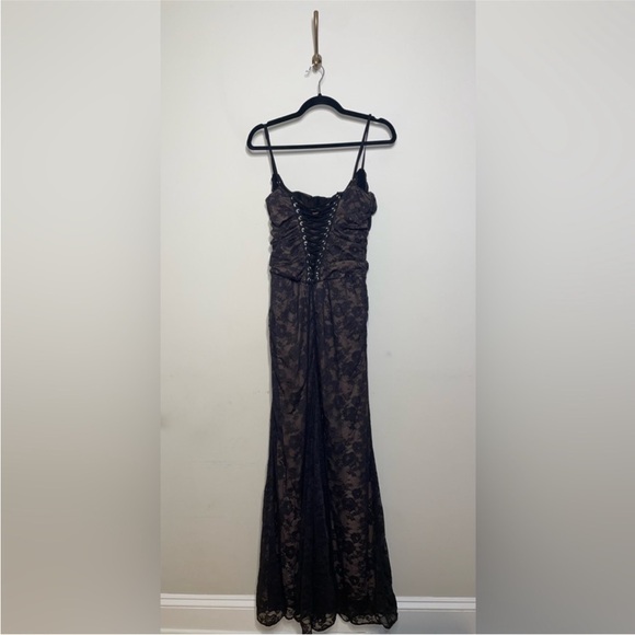 House of CB Artemis Black Maxi Lace Dress - Picture 13 of 14